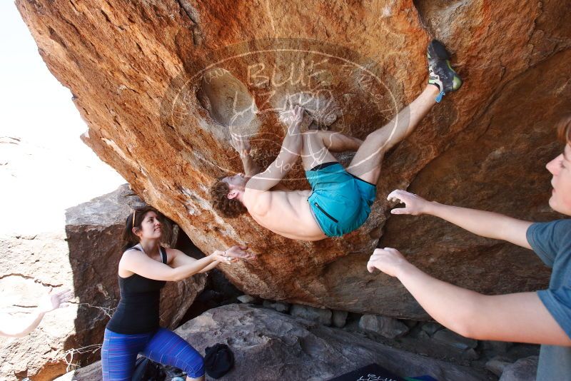 Bouldering in Hueco Tanks on 03/29/2019 with Blue Lizard Climbing and Yoga
Filename: SRM_20190329_1421210.jpg
Aperture: f/5.6
Shutter Speed: 1/250
Body: Canon EOS-1D Mark II
Lens: Canon EF 16-35mm f/2.8 L
