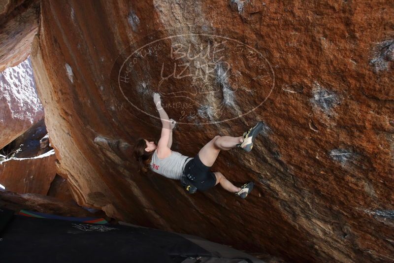 Bouldering in Hueco Tanks on 03/29/2019 with Blue Lizard Climbing and Yoga
Filename: SRM_20190329_1549270.jpg
Aperture: f/5.6
Shutter Speed: 1/250
Body: Canon EOS-1D Mark II
Lens: Canon EF 16-35mm f/2.8 L