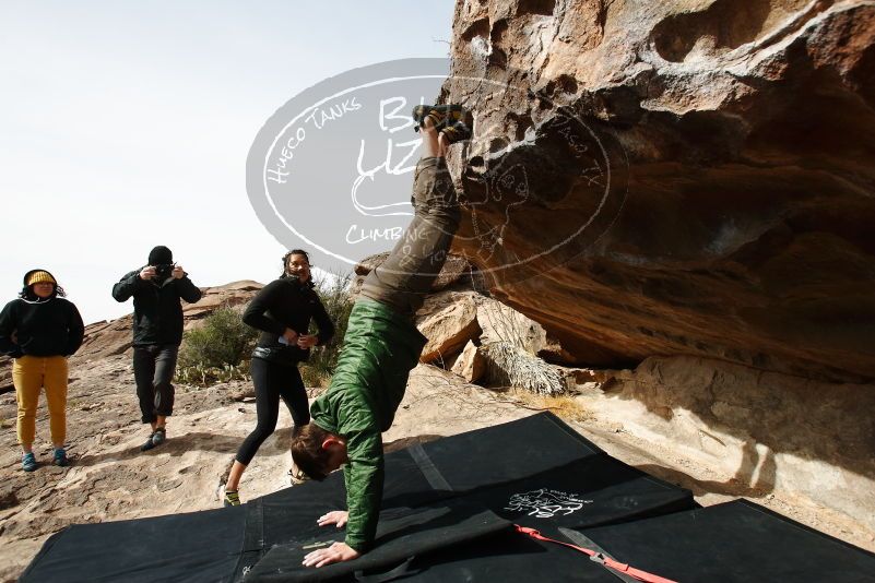 Bouldering in Hueco Tanks on 03/30/2019 with Blue Lizard Climbing and Yoga

Filename: SRM_20190330_1020510.jpg
Aperture: f/5.6
Shutter Speed: 1/500
Body: Canon EOS-1D Mark II
Lens: Canon EF 16-35mm f/2.8 L