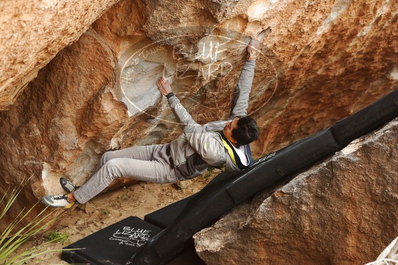Bouldering in Hueco Tanks on 03/30/2019 with Blue Lizard Climbing and Yoga

Filename: SRM_20190330_1210200.jpg
Aperture: f/4.0
Shutter Speed: 1/400
Body: Canon EOS-1D Mark II
Lens: Canon EF 50mm f/1.8 II