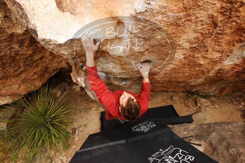 Bouldering in Hueco Tanks on 03/30/2019 with Blue Lizard Climbing and Yoga

Filename: SRM_20190330_1257301.jpg
Aperture: f/5.6
Shutter Speed: 1/200
Body: Canon EOS-1D Mark II
Lens: Canon EF 16-35mm f/2.8 L