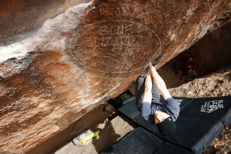Bouldering in Hueco Tanks on 03/30/2019 with Blue Lizard Climbing and Yoga
Filename: SRM_20190330_1442120.jpg
Aperture: f/5.6
Shutter Speed: 1/250
Body: Canon EOS-1D Mark II
Lens: Canon EF 16-35mm f/2.8 L