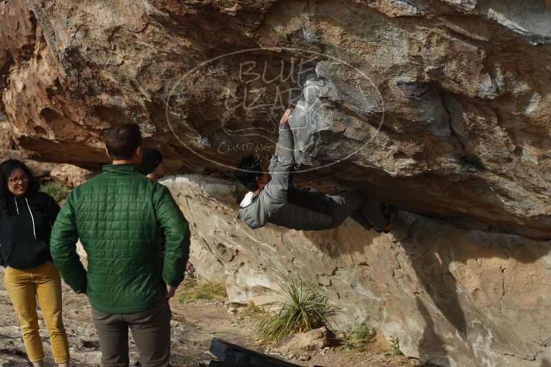 Bouldering in Hueco Tanks on 03/30/2019 with Blue Lizard Climbing and Yoga
Filename: SRM_20190330_1652200.jpg
Aperture: f/4.0
Shutter Speed: 1/640
Body: Canon EOS-1D Mark II
Lens: Canon EF 50mm f/1.8 II