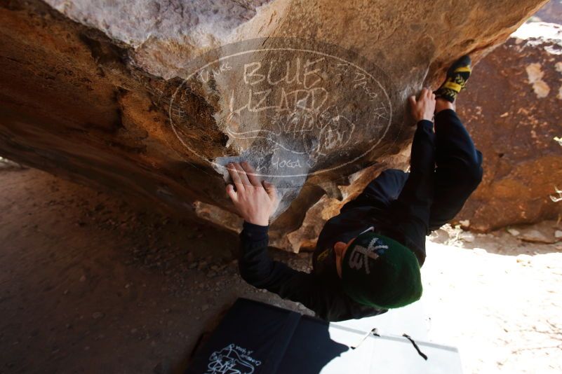 Bouldering in Hueco Tanks on 03/31/2019 with Blue Lizard Climbing and Yoga

Filename: SRM_20190331_1242010.jpg
Aperture: f/5.6
Shutter Speed: 1/250
Body: Canon EOS-1D Mark II
Lens: Canon EF 16-35mm f/2.8 L