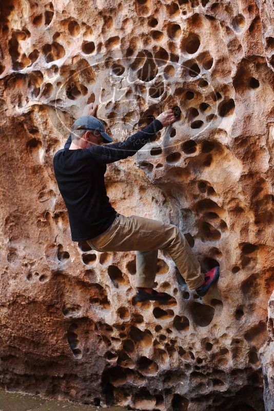 Bouldering in Hueco Tanks on 03/31/2019 with Blue Lizard Climbing and Yoga

Filename: SRM_20190331_1516570.jpg
Aperture: f/3.5
Shutter Speed: 1/100
Body: Canon EOS-1D Mark II
Lens: Canon EF 50mm f/1.8 II