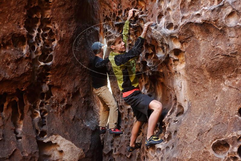 Bouldering in Hueco Tanks on 03/31/2019 with Blue Lizard Climbing and Yoga

Filename: SRM_20190331_1522410.jpg
Aperture: f/3.5
Shutter Speed: 1/100
Body: Canon EOS-1D Mark II
Lens: Canon EF 50mm f/1.8 II