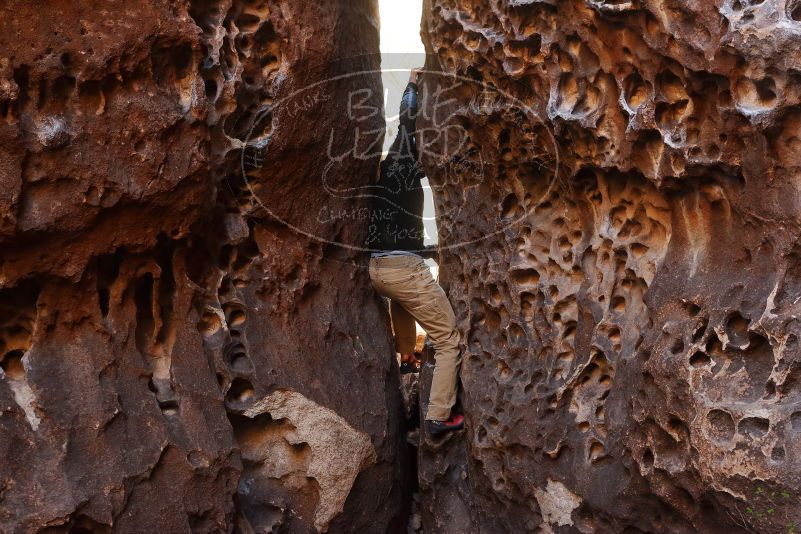 Bouldering in Hueco Tanks on 03/31/2019 with Blue Lizard Climbing and Yoga

Filename: SRM_20190331_1526570.jpg
Aperture: f/4.5
Shutter Speed: 1/80
Body: Canon EOS-1D Mark II
Lens: Canon EF 50mm f/1.8 II