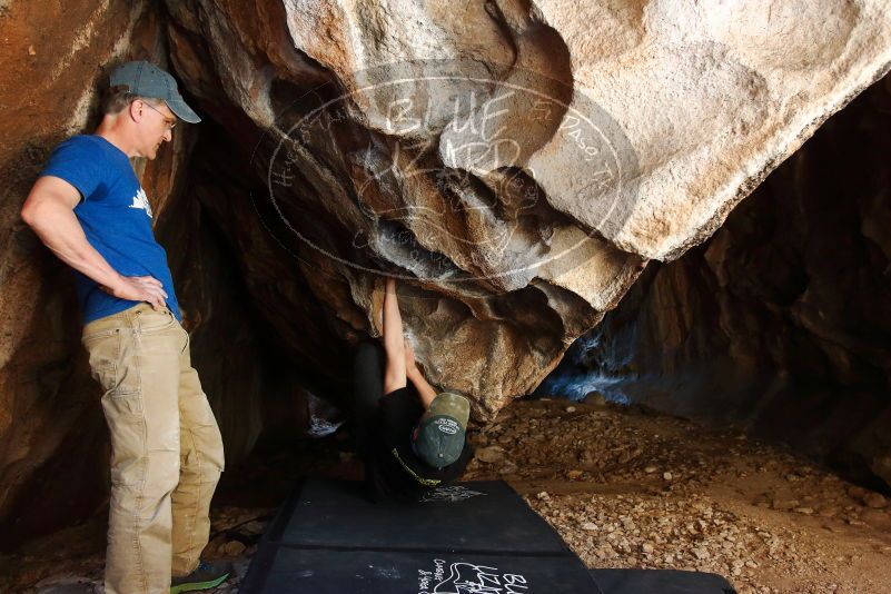 Bouldering in Hueco Tanks on 04/05/2019 with Blue Lizard Climbing and Yoga

Filename: SRM_20190405_1245060.jpg
Aperture: f/4.0
Shutter Speed: 1/125
Body: Canon EOS-1D Mark II
Lens: Canon EF 16-35mm f/2.8 L