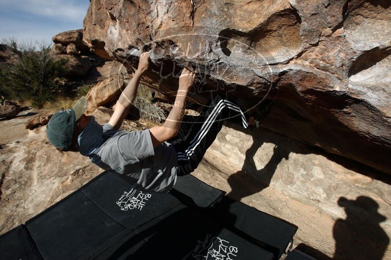 Bouldering in Hueco Tanks on 04/06/2019 with Blue Lizard Climbing and Yoga
Filename: SRM_20190406_0919000.jpg
Aperture: f/5.6
Shutter Speed: 1/400
Body: Canon EOS-1D Mark II
Lens: Canon EF 16-35mm f/2.8 L