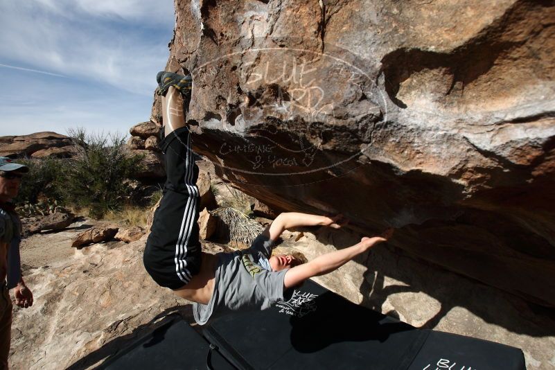 Bouldering in Hueco Tanks on 04/06/2019 with Blue Lizard Climbing and Yoga
Filename: SRM_20190406_0929490.jpg
Aperture: f/5.6
Shutter Speed: 1/320
Body: Canon EOS-1D Mark II
Lens: Canon EF 16-35mm f/2.8 L